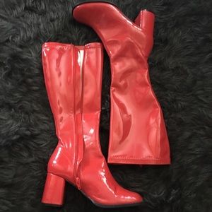 VINTAGE GO GO BOOTS!!